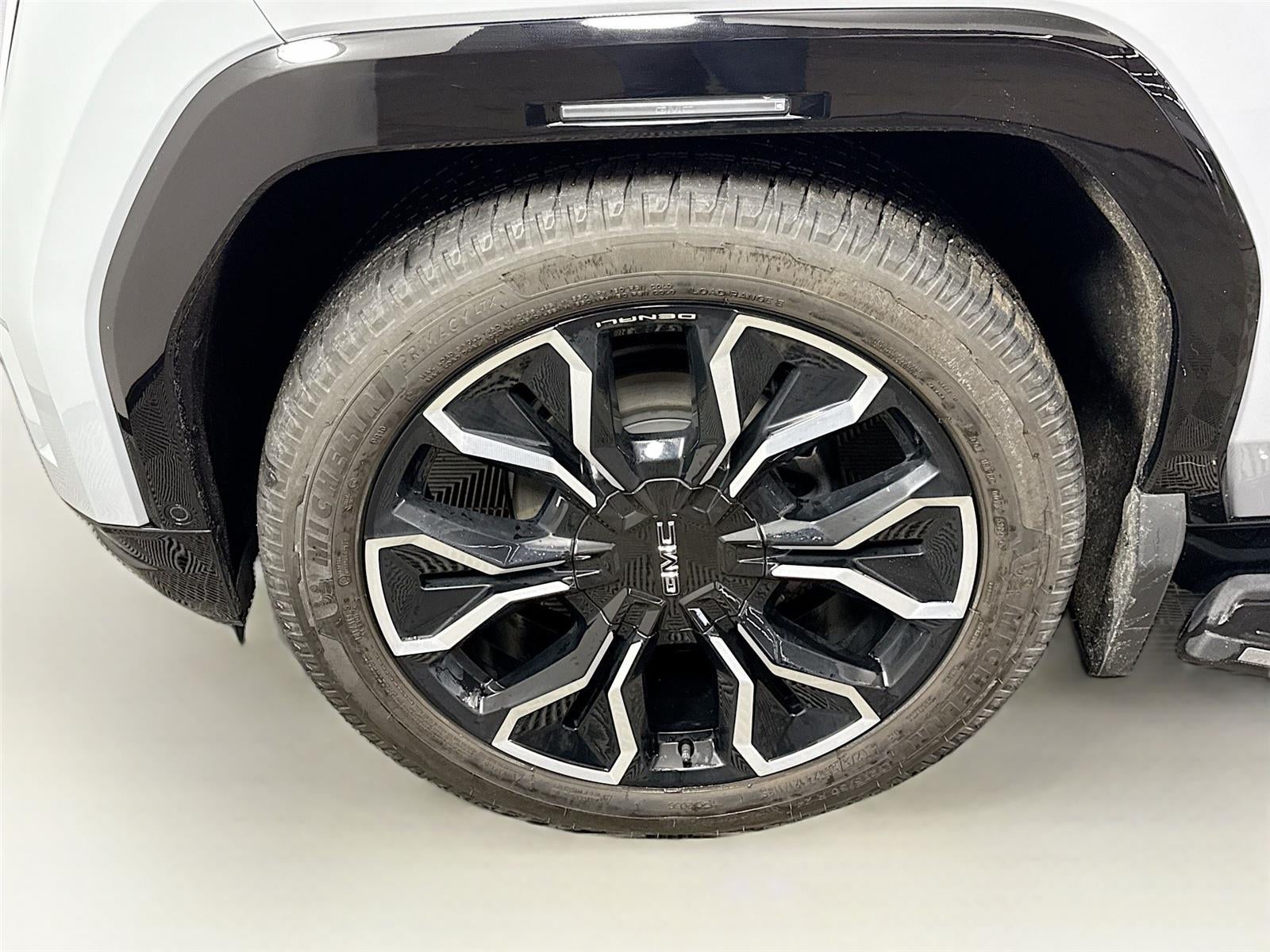 2024 GMC Sierra EV Denali Edition 1