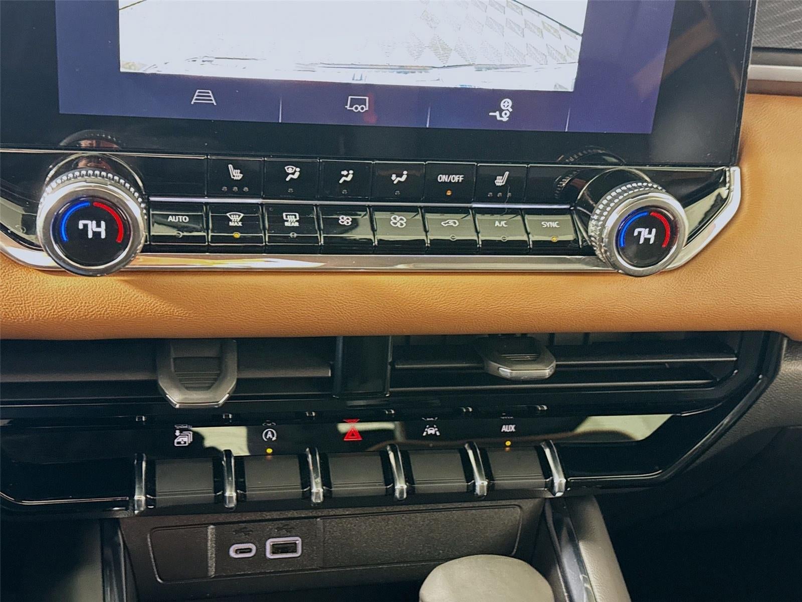 2025 GMC Canyon 4WD AT4