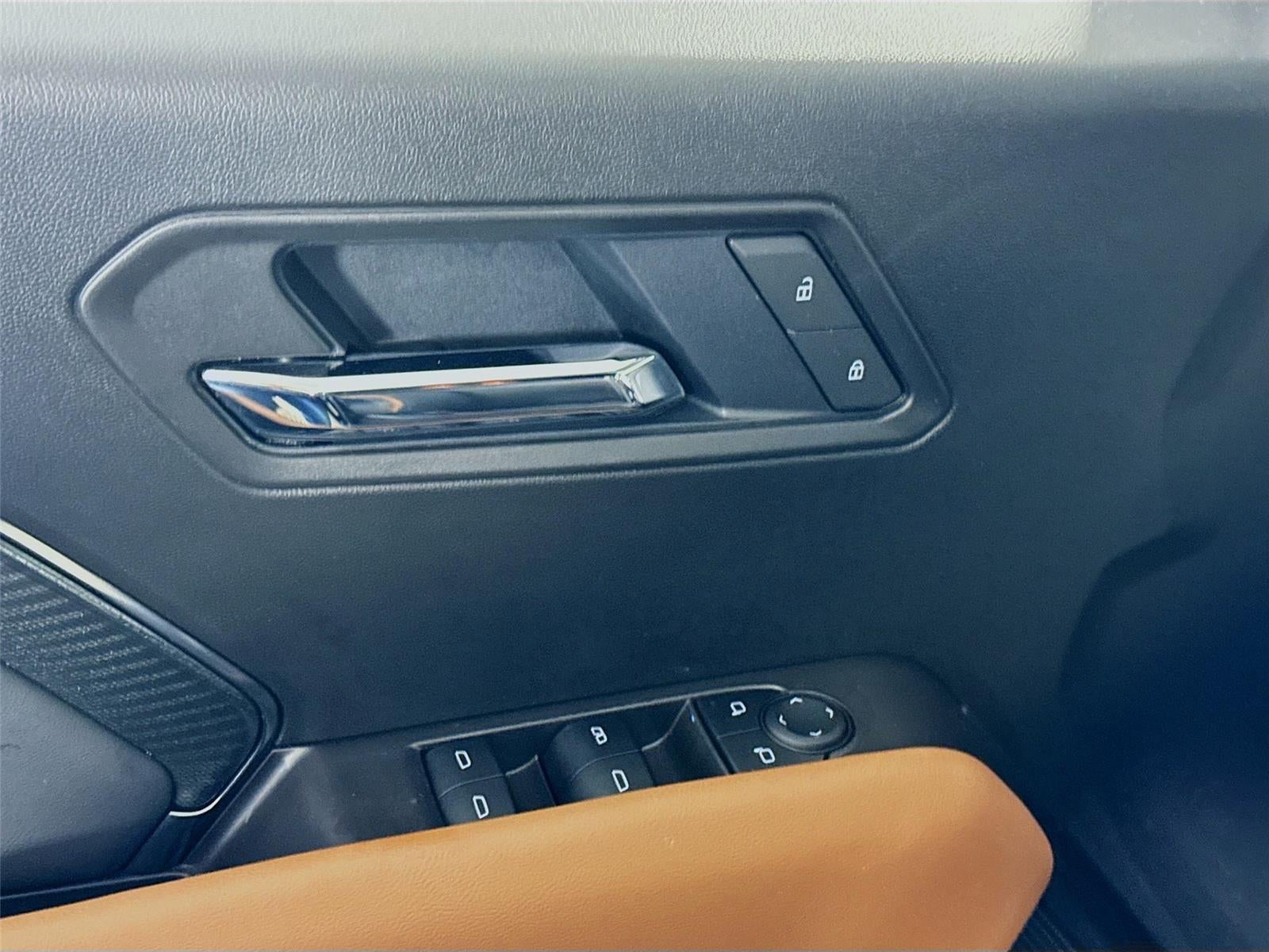 2025 GMC Canyon 4WD AT4