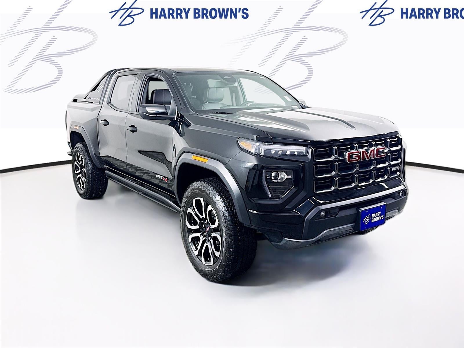 2025 GMC Canyon 4WD AT4