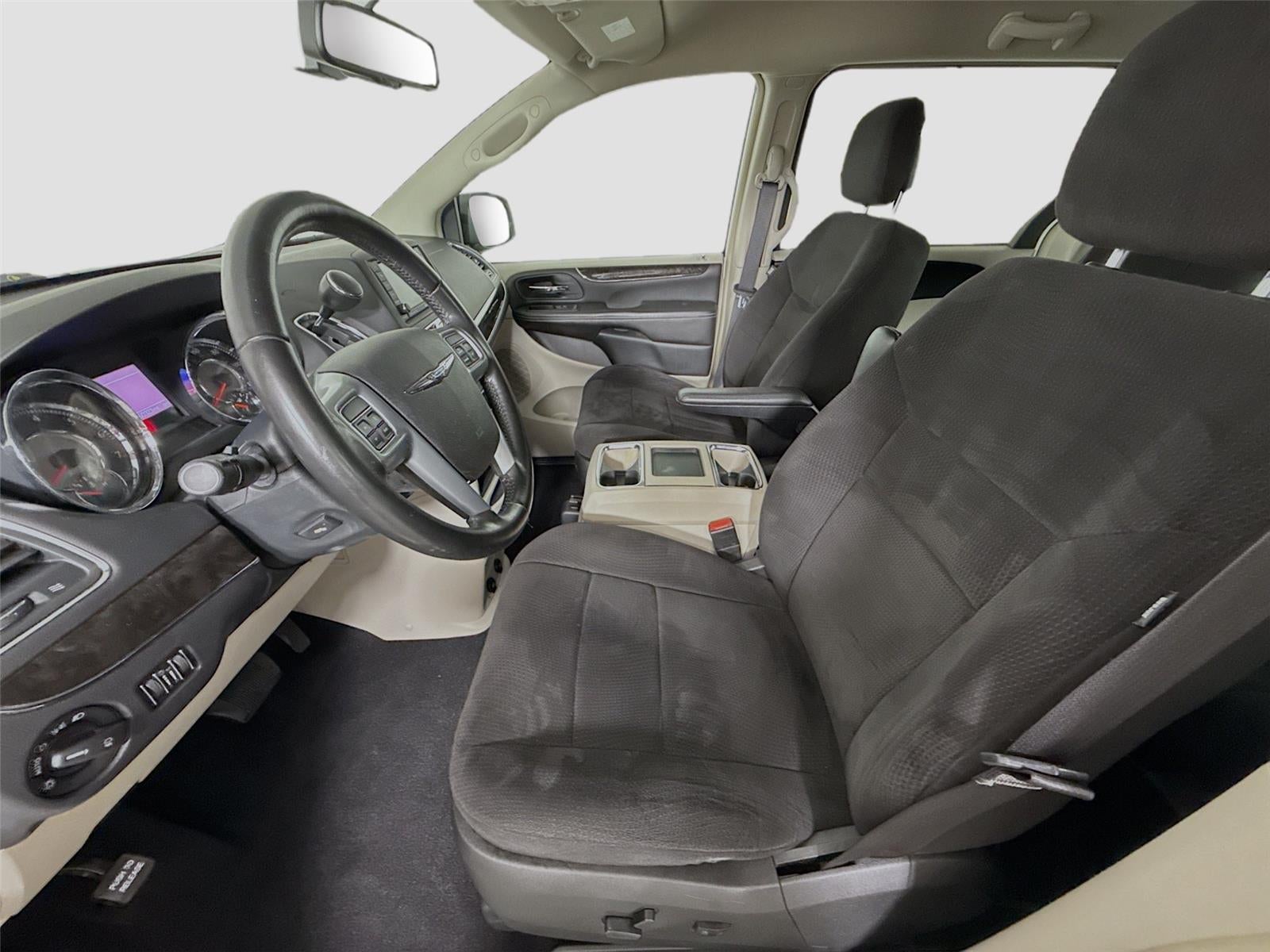 2011 Chrysler Town & Country Touring