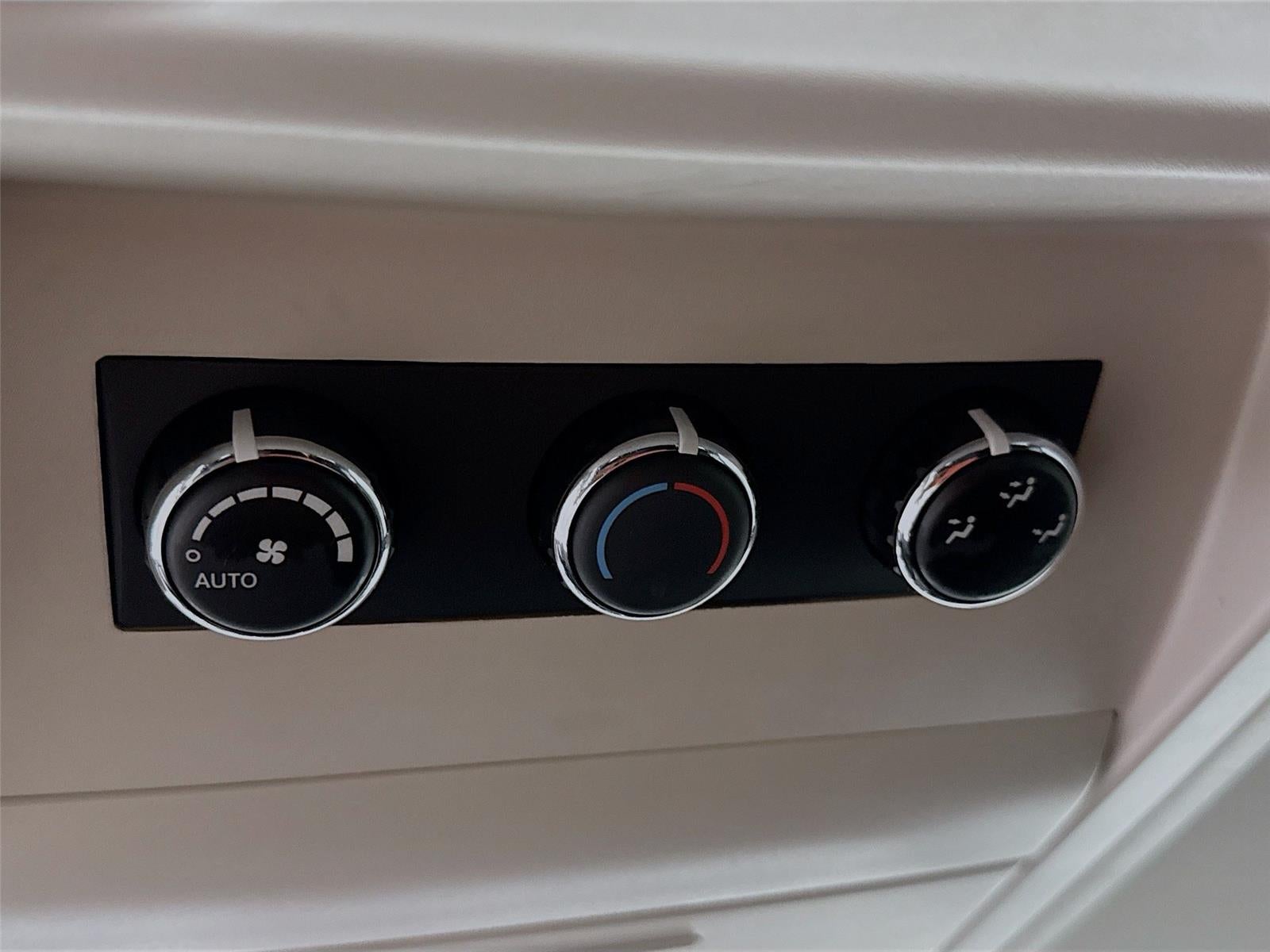 2011 Chrysler Town & Country Touring