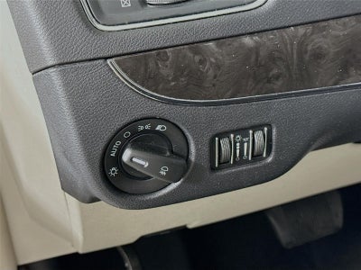 2011 Chrysler Town & Country Touring