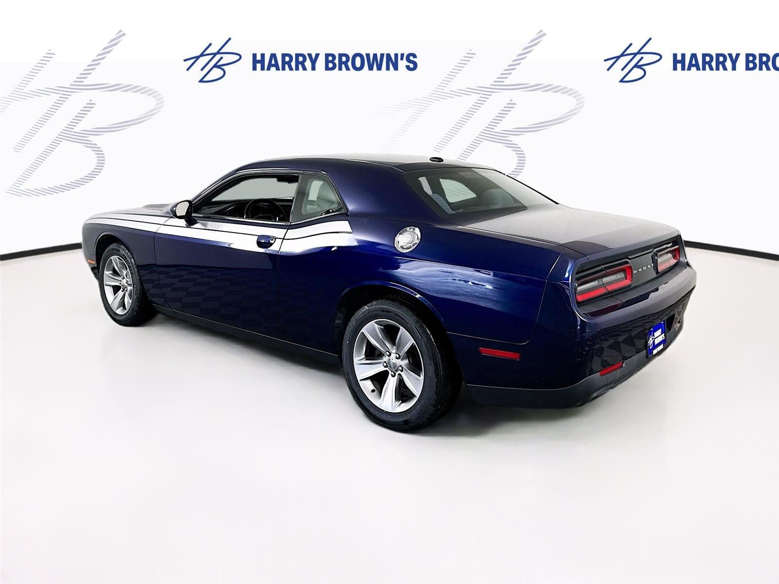 2017 Dodge Challenger SXT