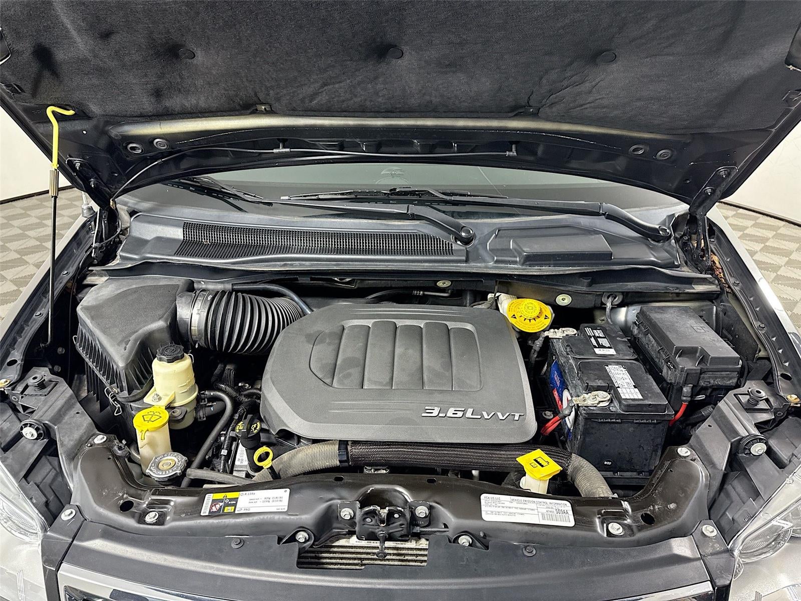 2016 Chrysler Town & Country Touring