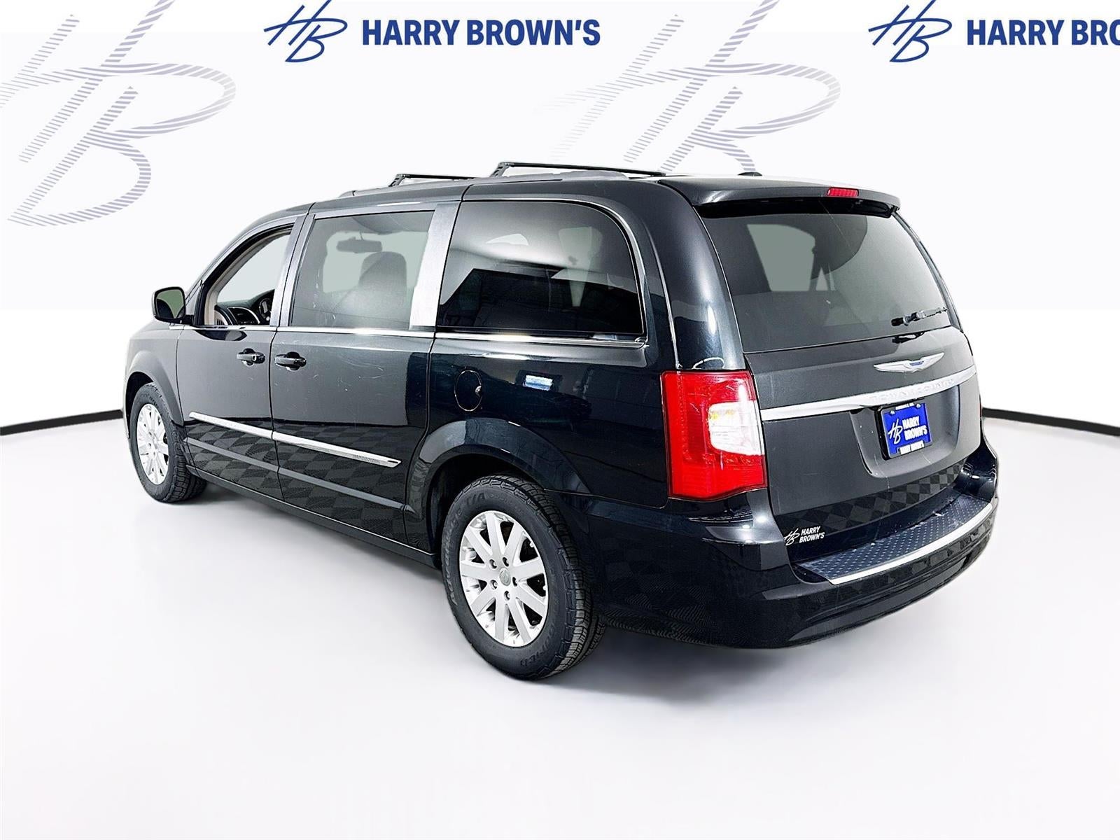 2016 Chrysler Town & Country Touring