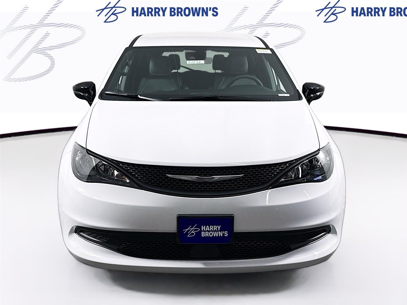 2026 Chrysler Voyager LX