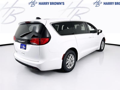 2026 Chrysler Voyager LX