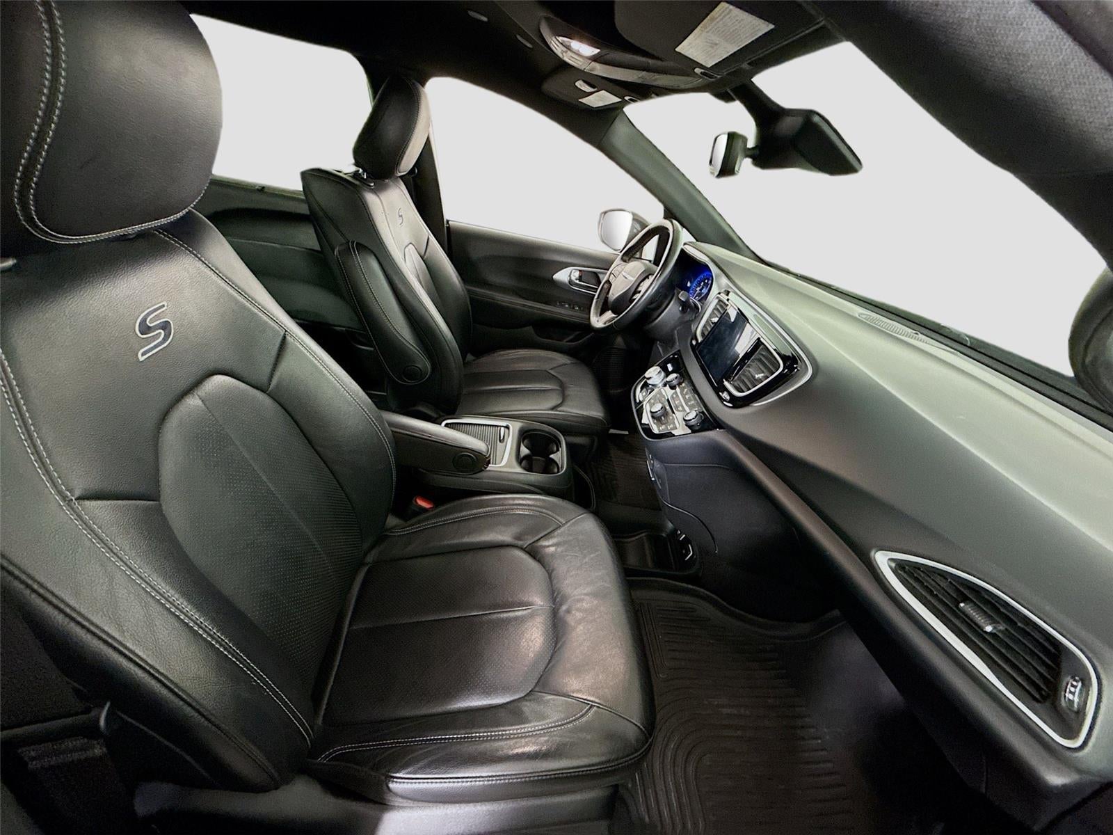 2020 Chrysler Pacifica Touring L Plus