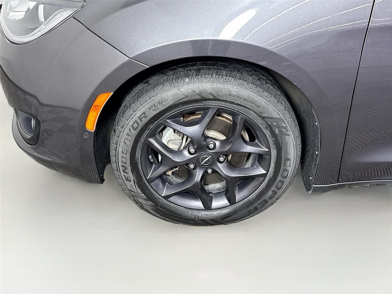 2020 Chrysler Pacifica Touring L Plus