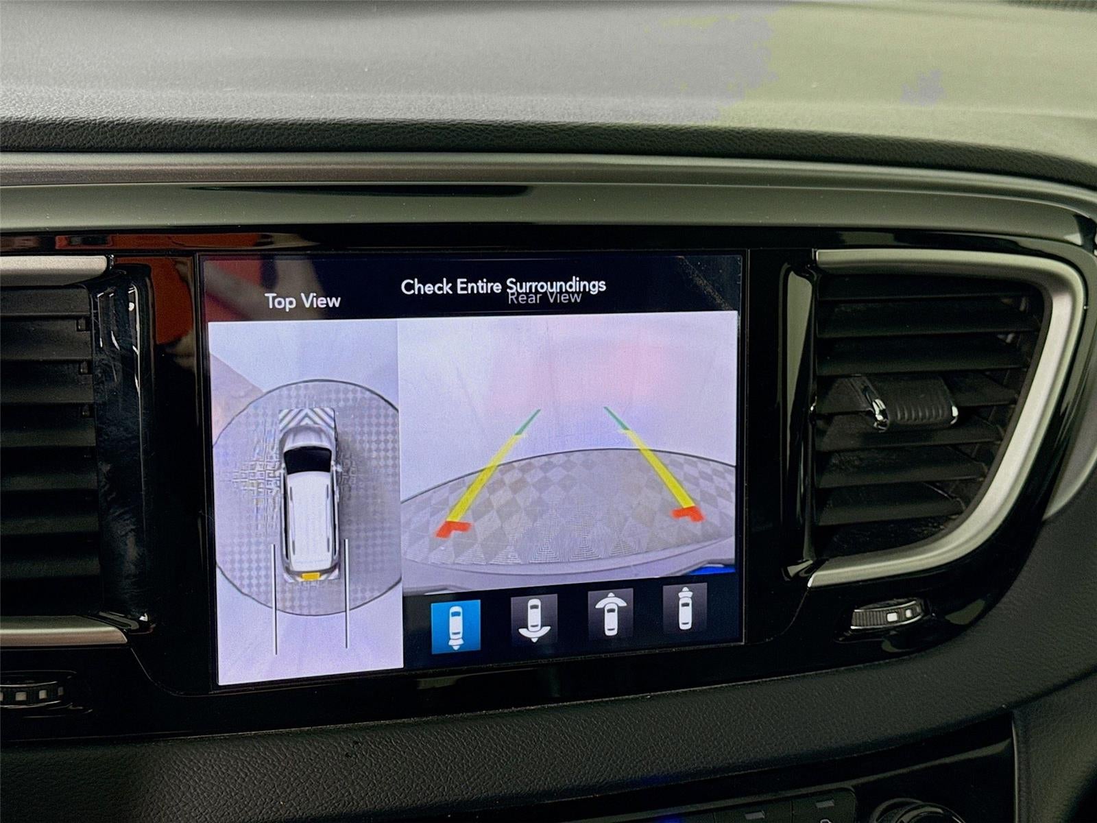 2020 Chrysler Pacifica Touring L Plus