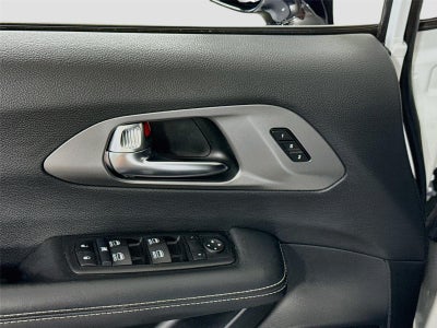 2025 Chrysler Pacifica Hybrid Hybrid Select