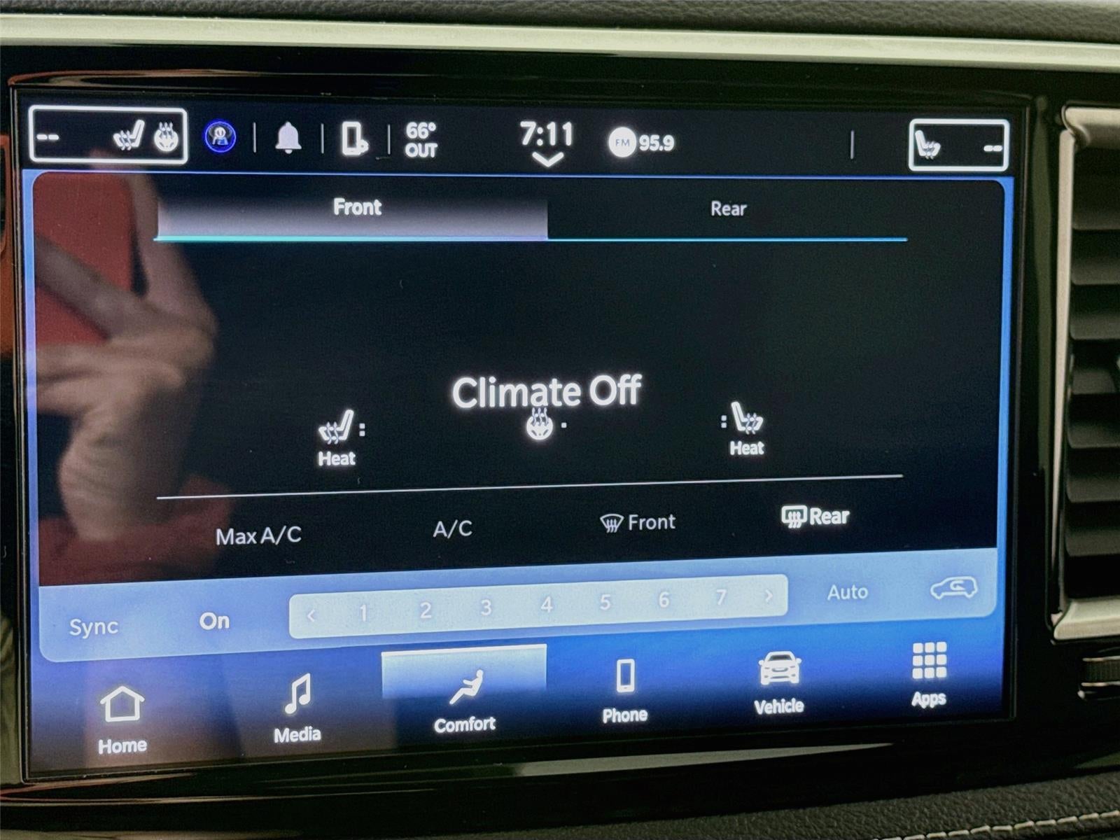 2025 Chrysler Pacifica Hybrid Hybrid Select