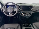 2025 Chrysler Pacifica Hybrid Hybrid Select
