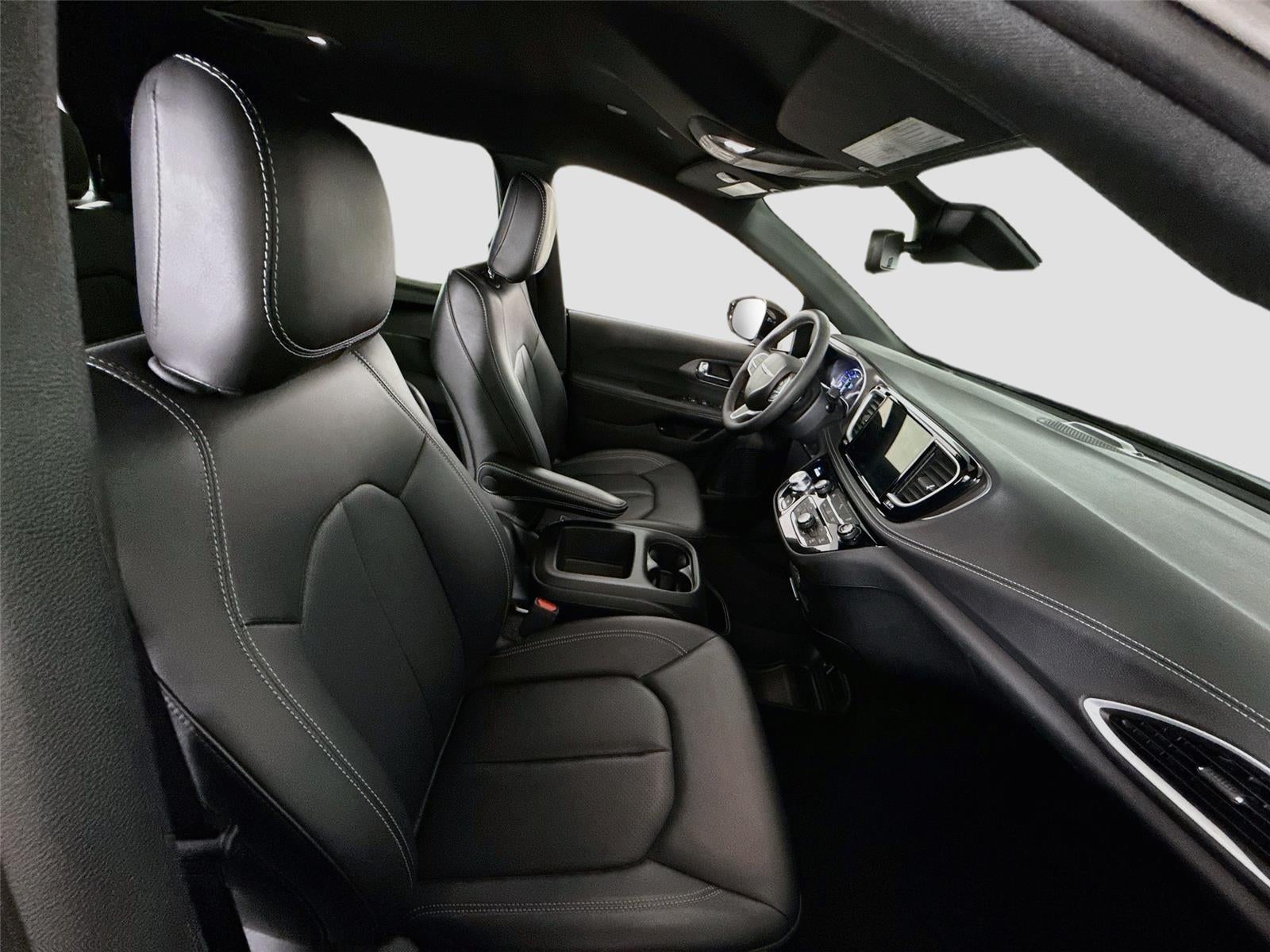 2025 Chrysler Pacifica Hybrid Hybrid Select