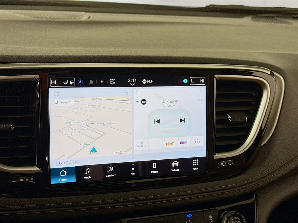 2026 Chrysler Pacifica Pinnacle