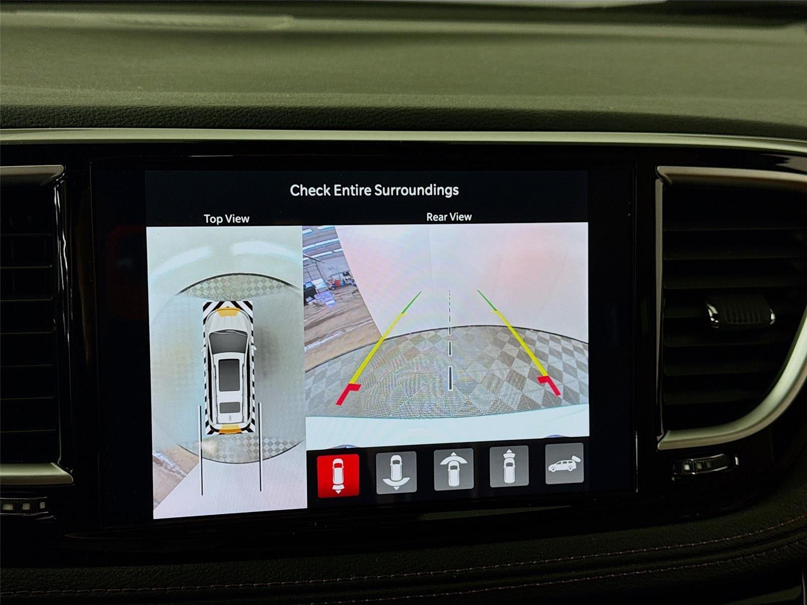 2026 Chrysler Pacifica Pinnacle