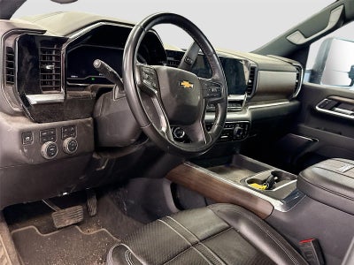2025 Chevrolet Silverado 3500HD High Country