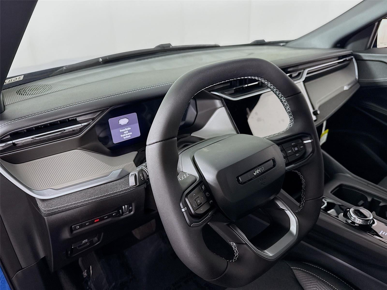 2026 Jeep Cherokee Laredo