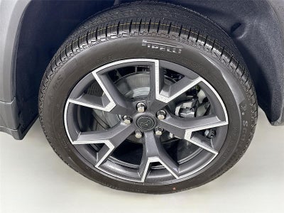 2026 Jeep Cherokee Overland