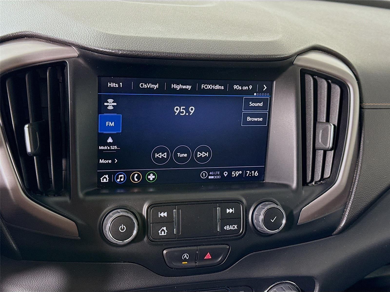 2023 GMC Terrain AT4