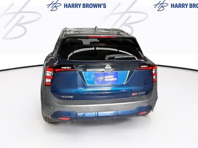 2025 Nissan Kicks SR