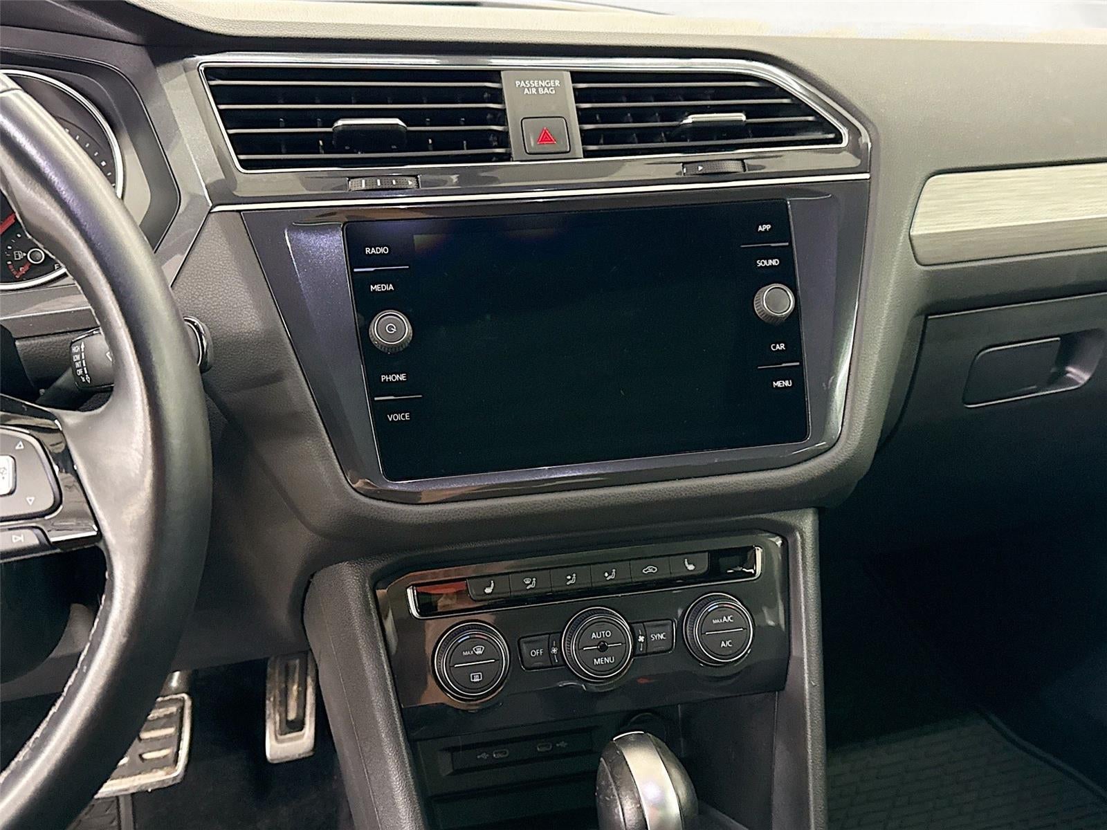 2021 Volkswagen Tiguan SE R-Line Black