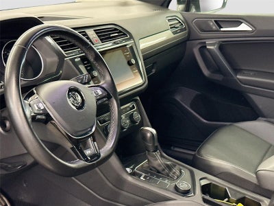2021 Volkswagen Tiguan SE R-Line Black