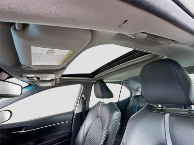 2018 Toyota Camry Hybrid Hybrid SE