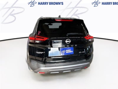 2022 Nissan Rogue SL