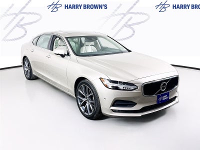 2018 Volvo S90 Momentum