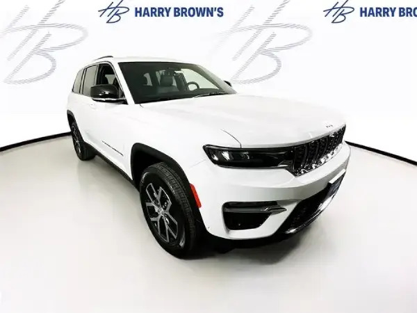 2025 Jeep Grand Cherokee Exterior