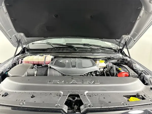2025 RAM 1500 Engine