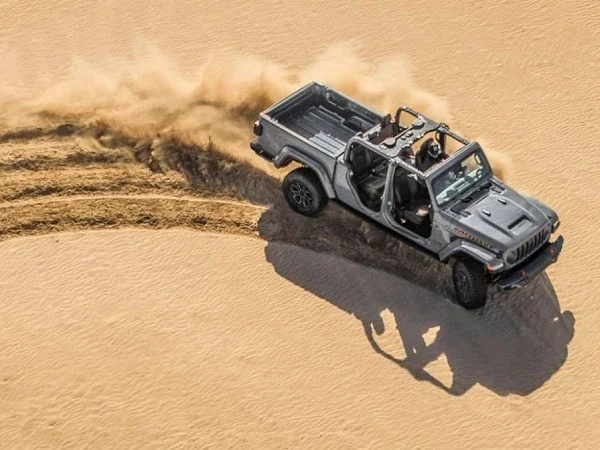 2026 Jeep Gladiator Off-road
